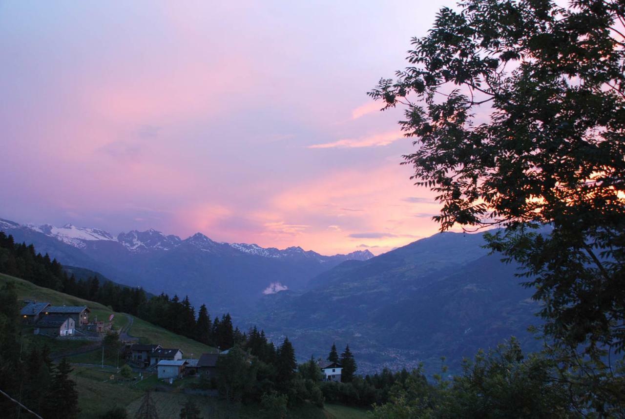Maison Grivon Incanto E Vista Sulla Valle Villa Charvensod Exterior foto